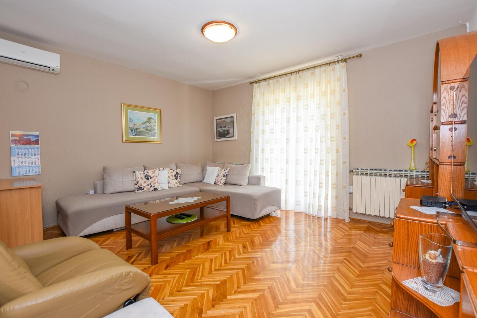 Apartmani Marija Ljubica Pag Town Cameră foto